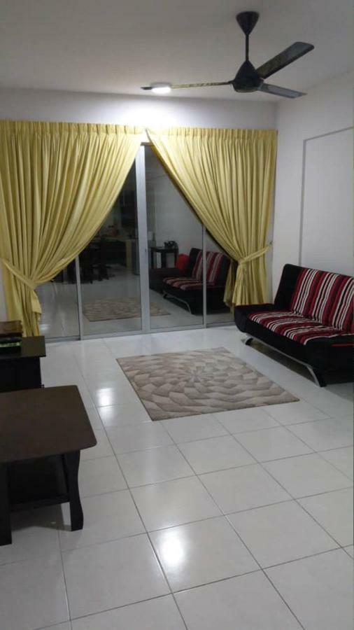 Spacious & Cozy Condo - Hijauan Heights Block C Kajang Dış mekan fotoğraf